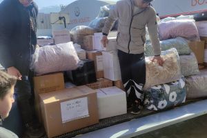 Deprem Bölgesine Ulaştırılmak Üzere Okulumuzda Toplanan Ayni Yardımların İlk Bölümü Yola Çıktı